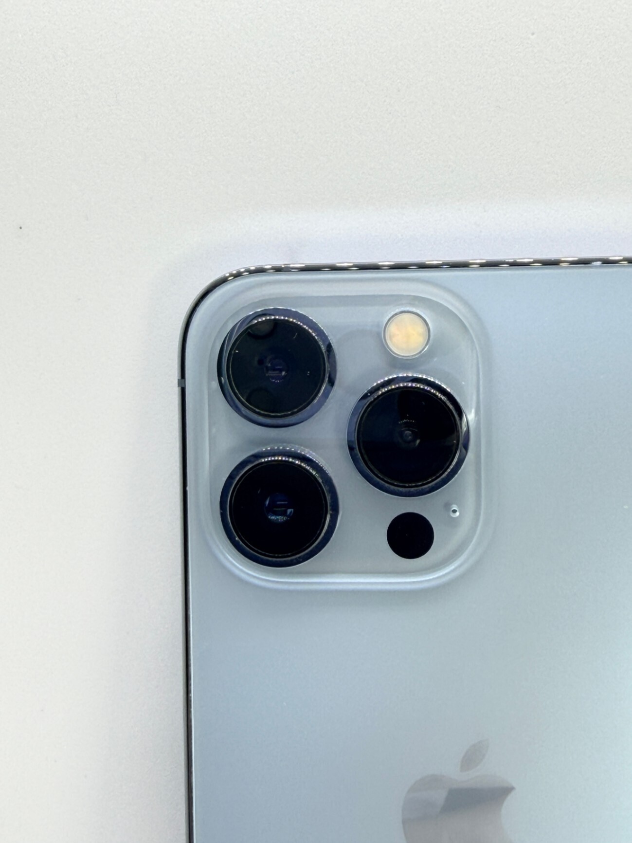 BT99%】 iPhone 13 pro ブルー 256GB 楽天 SIMロック解除済み #81