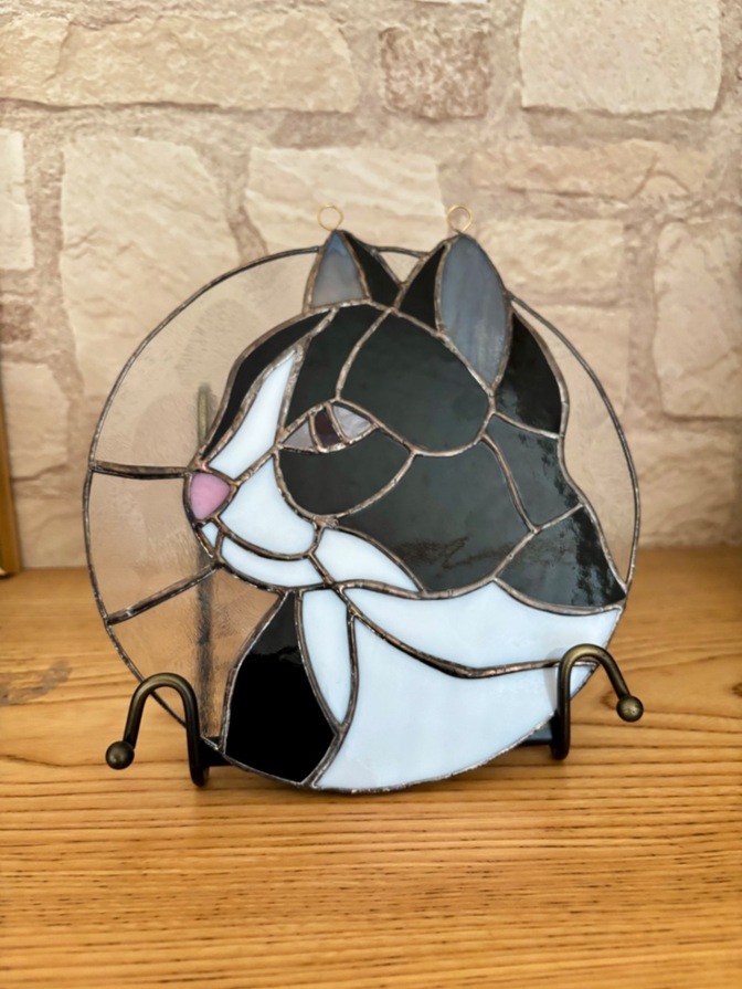 ステンドグラスのハチワレ猫【ハンドメイド】