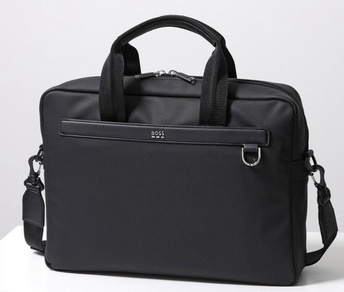 【新品未使用　タグ付き】 HUGO BOSS ブリーフケース　ブラック