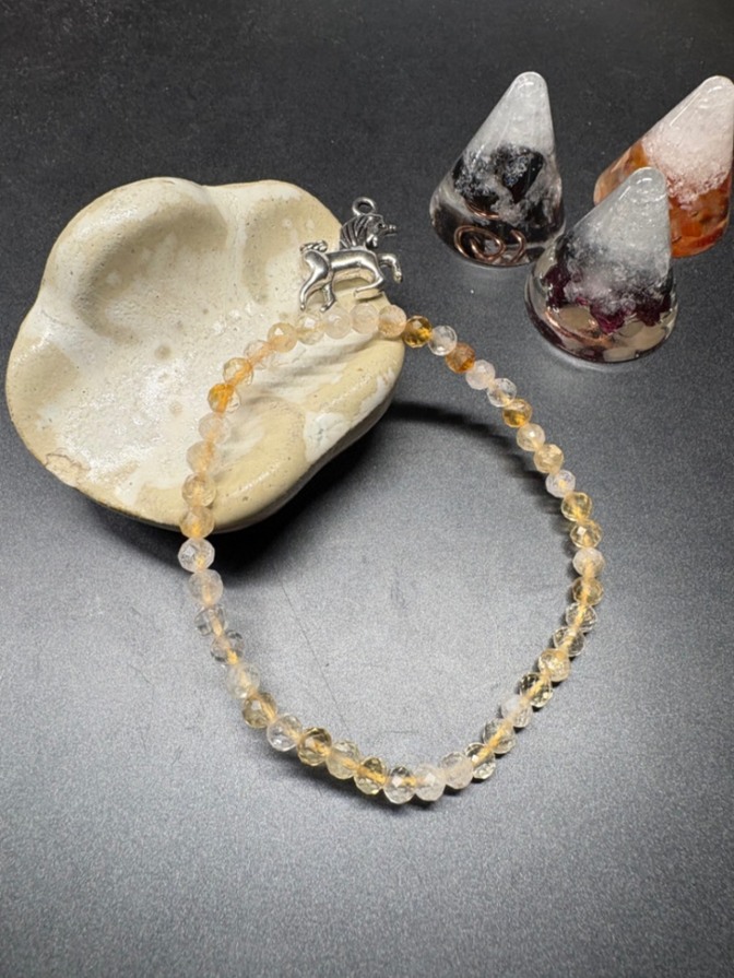 天然石 パワーストーン　ブレスレット　シトリン