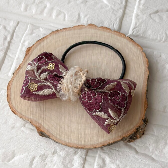 ⑪インド刺繍リボン🎀ヘアゴム　パープル　クリーム