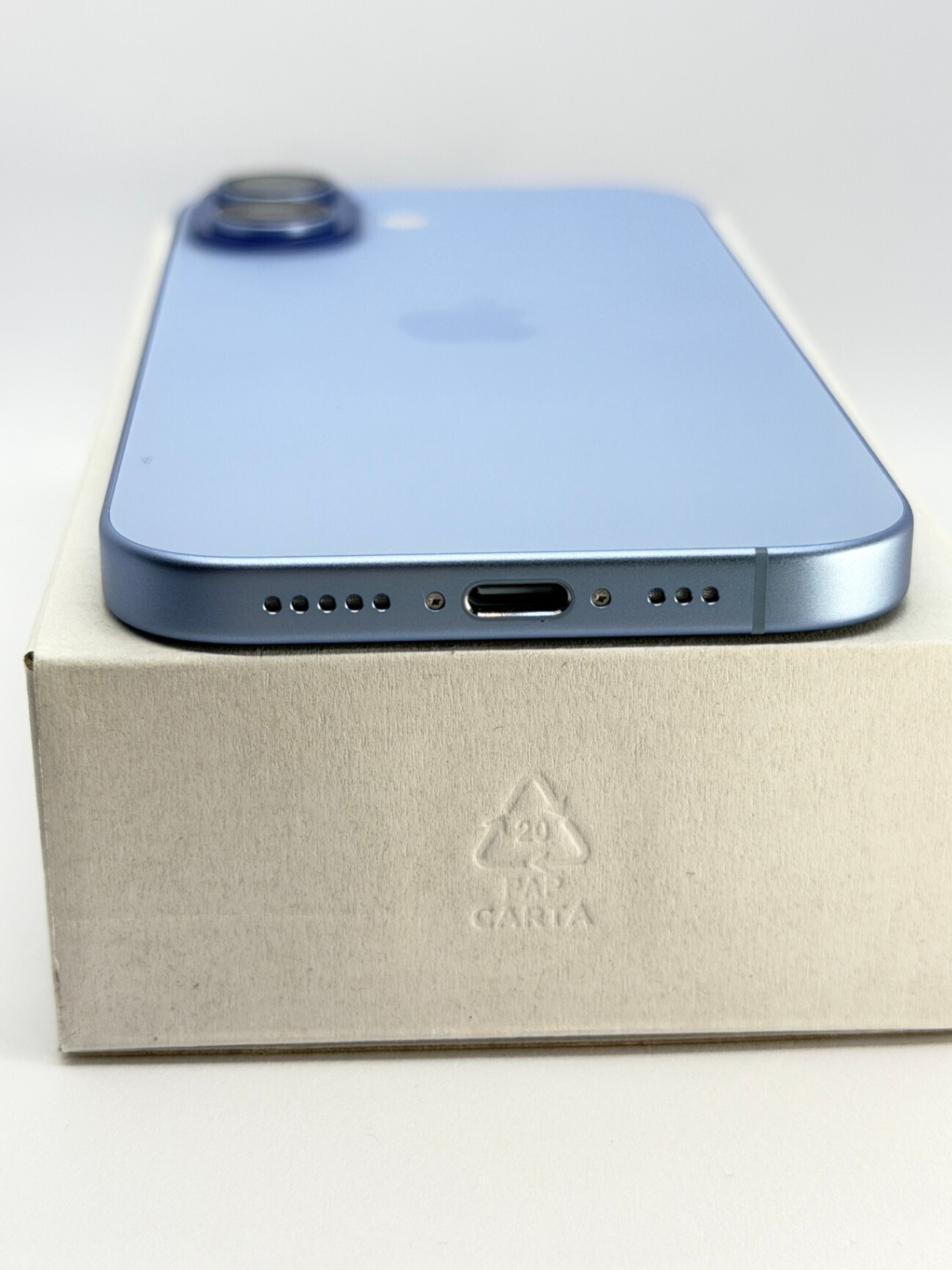 充電0回/BT100%】 iPhone 17 ミストブルー 256GB SIMフリー #100｜リベ