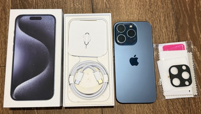 【美品】iPhone15Pro 128GB SIMフリー　バッテリー容量89％　ブルーチタニウム