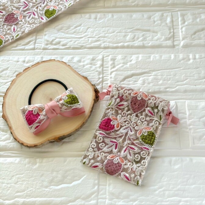インド刺繍リボン🎀ヘアゴム&巾着セット　ピンク