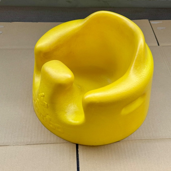 ★Bumbo★ベビーソファ★赤ちゃん椅子★