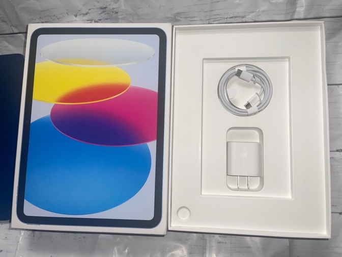 【極美品】iPad（第11世代）A16 128GB ブルー BT100% 保証2026年8月まで