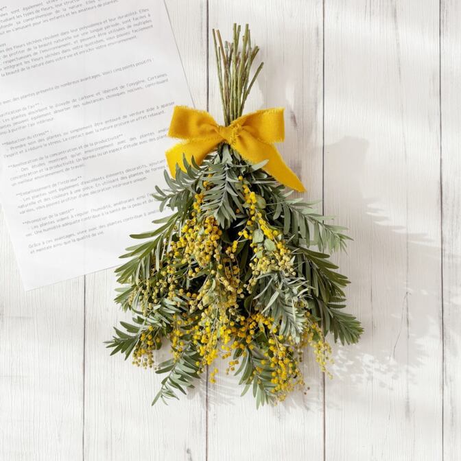 ミモザのナチュラルスワッグMサイズ｜おしゃれなドライフラワーの壁飾りをギフトにも♪