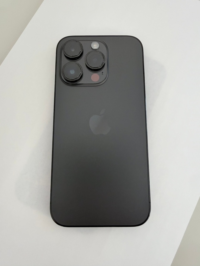 iPhone 14 Pro スペースブラック SIMフリー 256GB BT78%（純正ケーブル付）