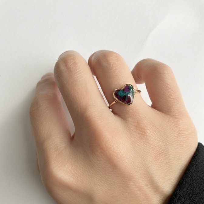 【華奢みえリング♡】10号　アフリカ布を使用した１センチのハートパーツの紫陽花カラーリング🩵🪻