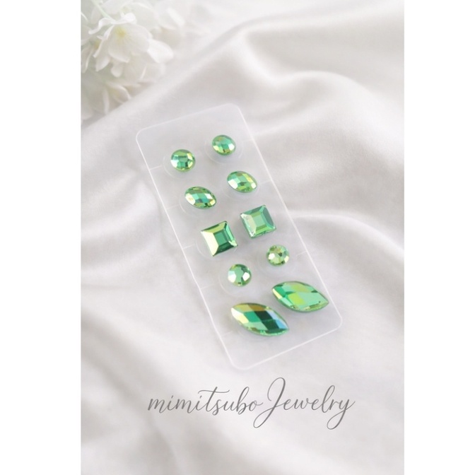 耳つぼジュエリー♪グリーン系オーロラカラー♪
