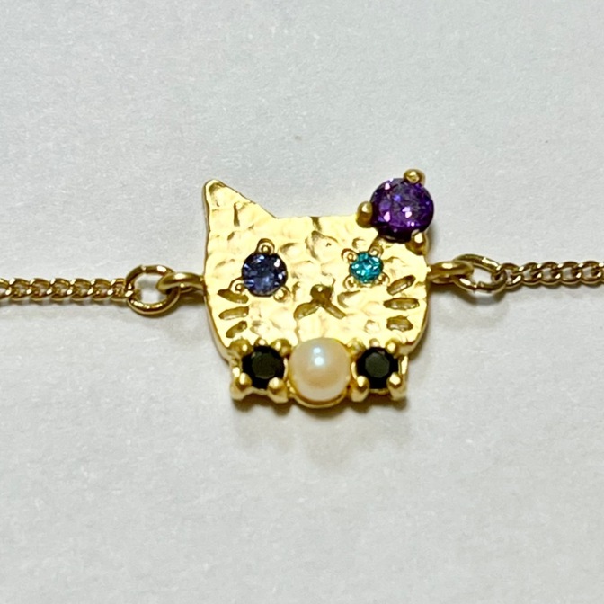 【猫好き必見】ねこモチーフ　ブレスレット & イヤーカフ