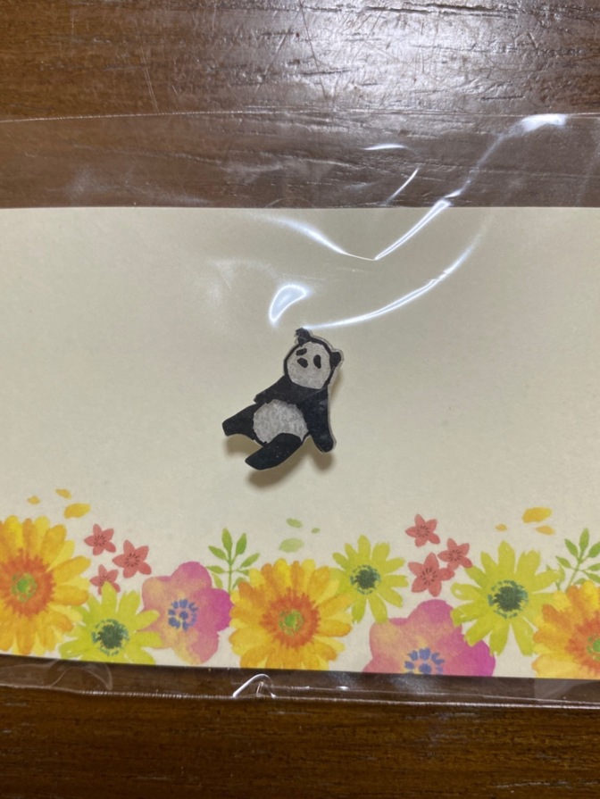 ★ハンドメイド パンダチャームA ★マスク＊帽子＊襟に♪ 小( 2センチ）オリジナル