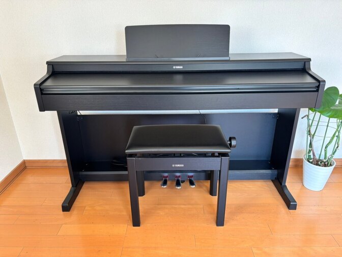 【直接お引き取りのみ】
YAMAHA電子ピアノ
アリウス YDP-165｜使用数ヶ月
美品　ブラック