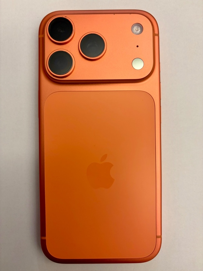 Apple iPhone 17 Pro（256GB / コズミックオレンジ / SIMフリー） 