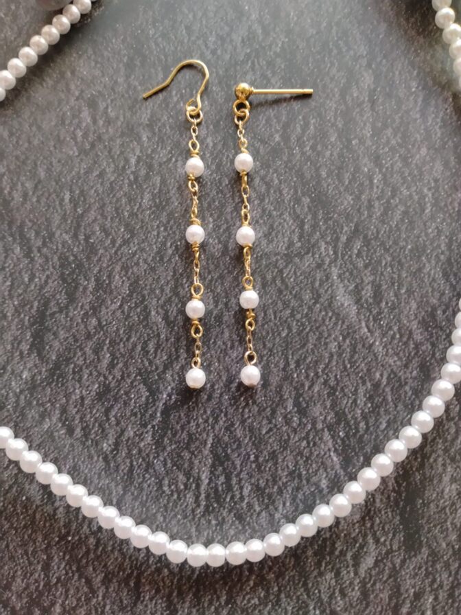 アレルギー対応｜大人上品　小粒パールと極細チェーンのイヤリング/ピアス｜サージカルステンレス