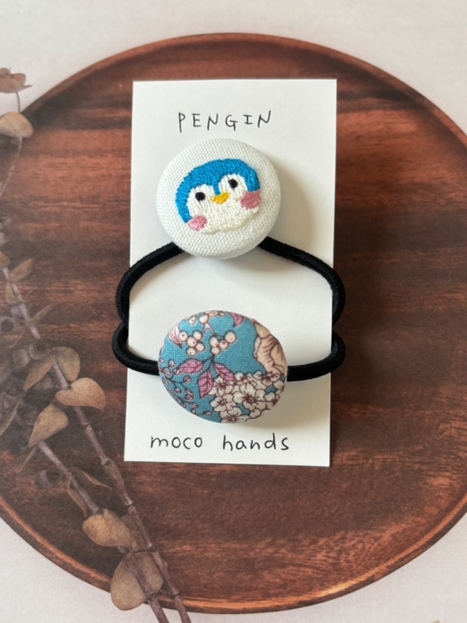 ペンギンとお花のヘアゴム　2個セット