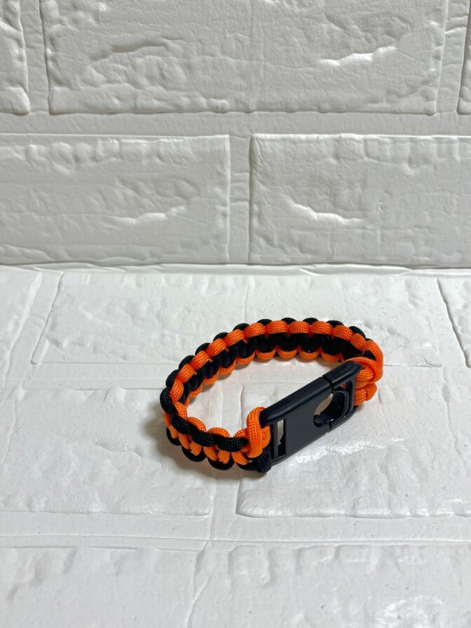 ハンドメイド パラコード ブレスレット
