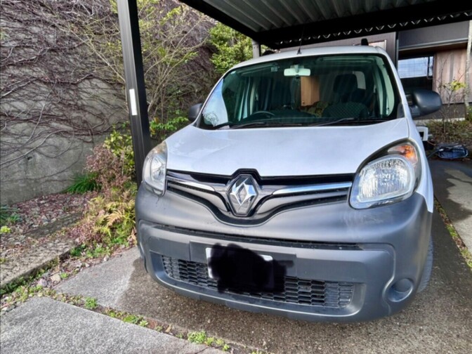 ルノーカングー二代目　オーセンティック　MT