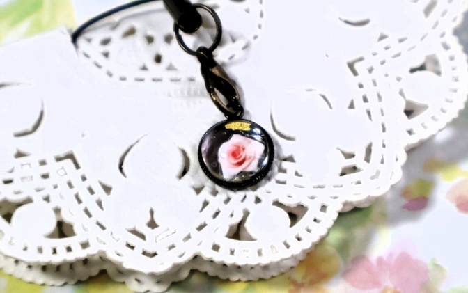 【ハンドメイド】カボションチャーム