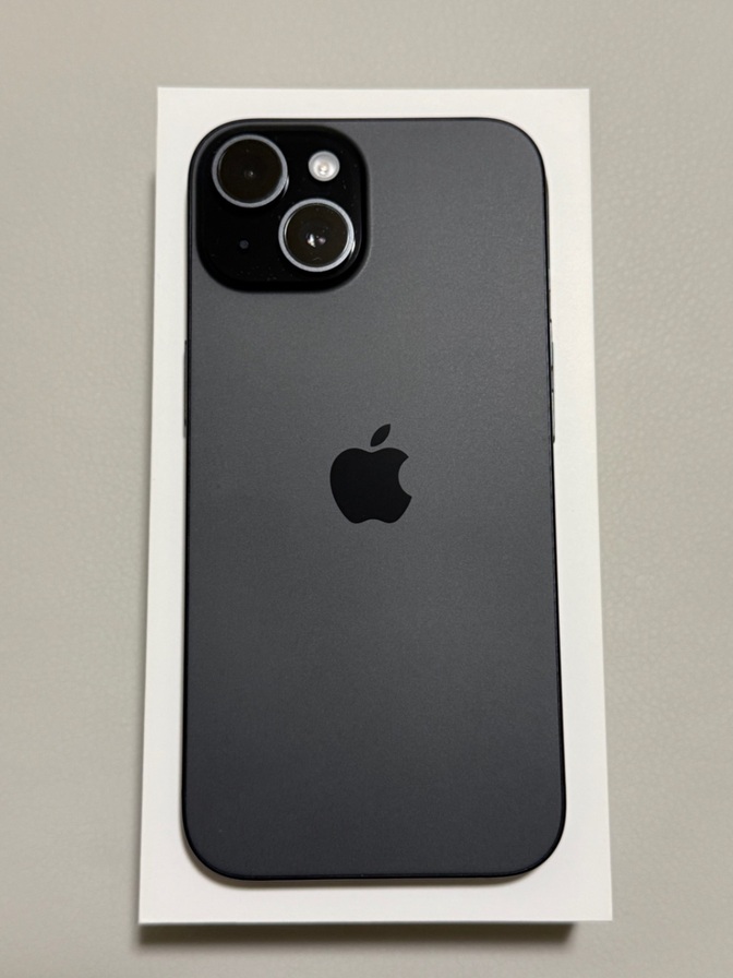 【美品】iPhone15 128GB ブラック 純正バッテリー93% 残債なし 付属品未使用