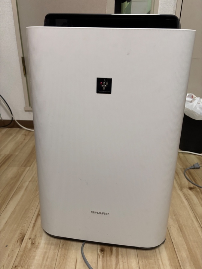 【大阪手渡し限定】加湿器SHARPプラズマクラスター
(型番:KC-F50)