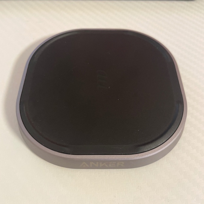 Anker ワイヤレス充電器 Qi対応 置くだけ充電 iPhone対応 動作確認済