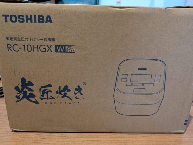 新品訳あり　TOSHIBA RC-10HGX ホワイト