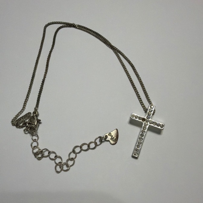 クロスネックレス 十字架 シルバー ラインストーン ノーブランド 傷あり