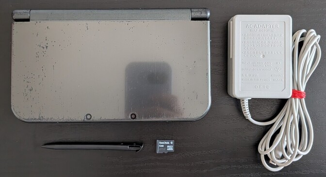 【IPS・液晶美品】Newニンテンドー3DS LL メタリックブラック