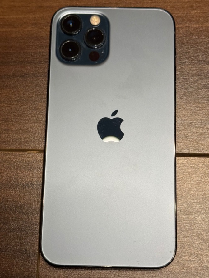 【傷あり】iPhone12 pro 128GB Pブルー　SIMフリー　写らない細かい傷あり
