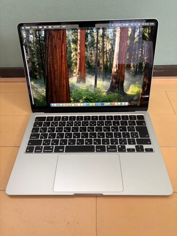 【MacBook Air M2】16GB 512GB スターライト 充放電16回 美品 箱付き