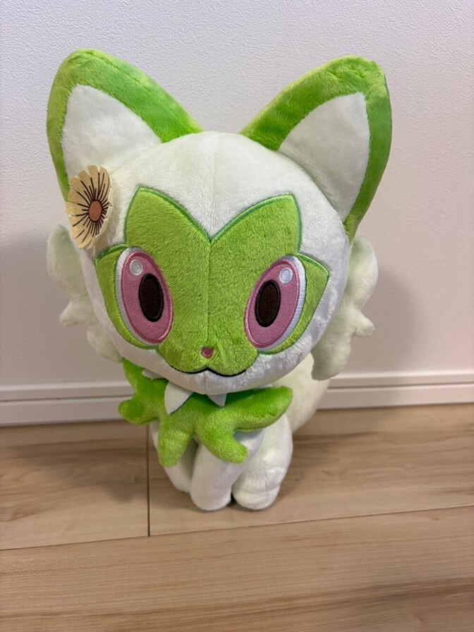 【美品】ニャオハ BIGぬいぐるみ ポケモン グリーン 大サイズ
