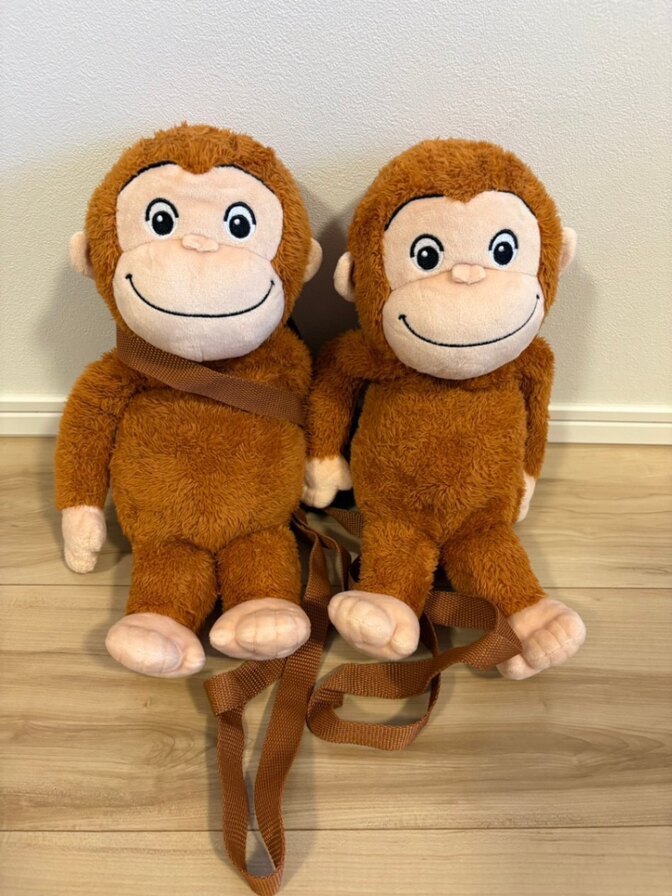 【2個セット】おさるのジョージ ぬいぐるみ リュック ショルダー付き🐵✨