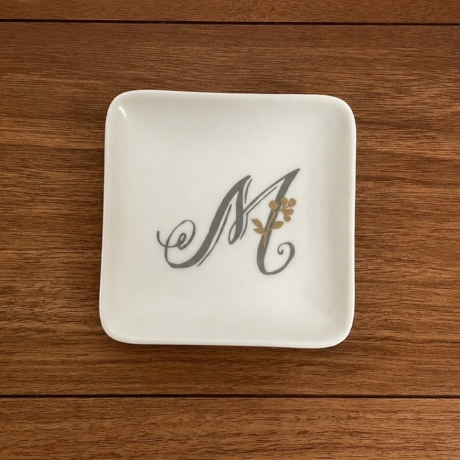 【Afternoon Tea】イニシャルプレート M 小皿🤍
