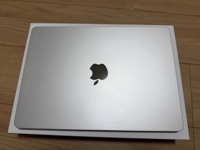 M3 MacBookAir 13インチ 16GB 1TB スターライト