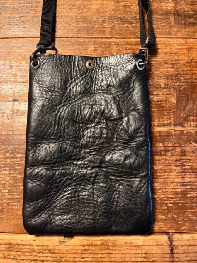 【ハンドメイド】オール手縫い レザーサコッシュ