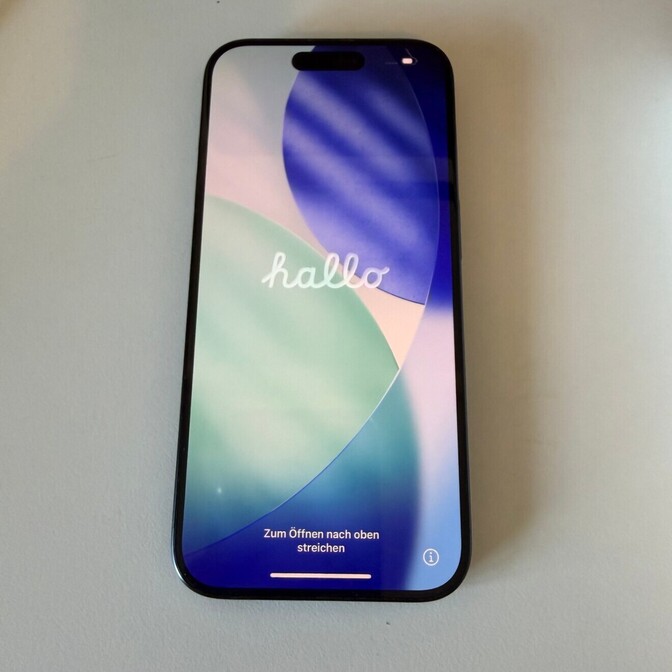 iPhone 15 Pro ブルーチタニウム 128GB SIMフリー