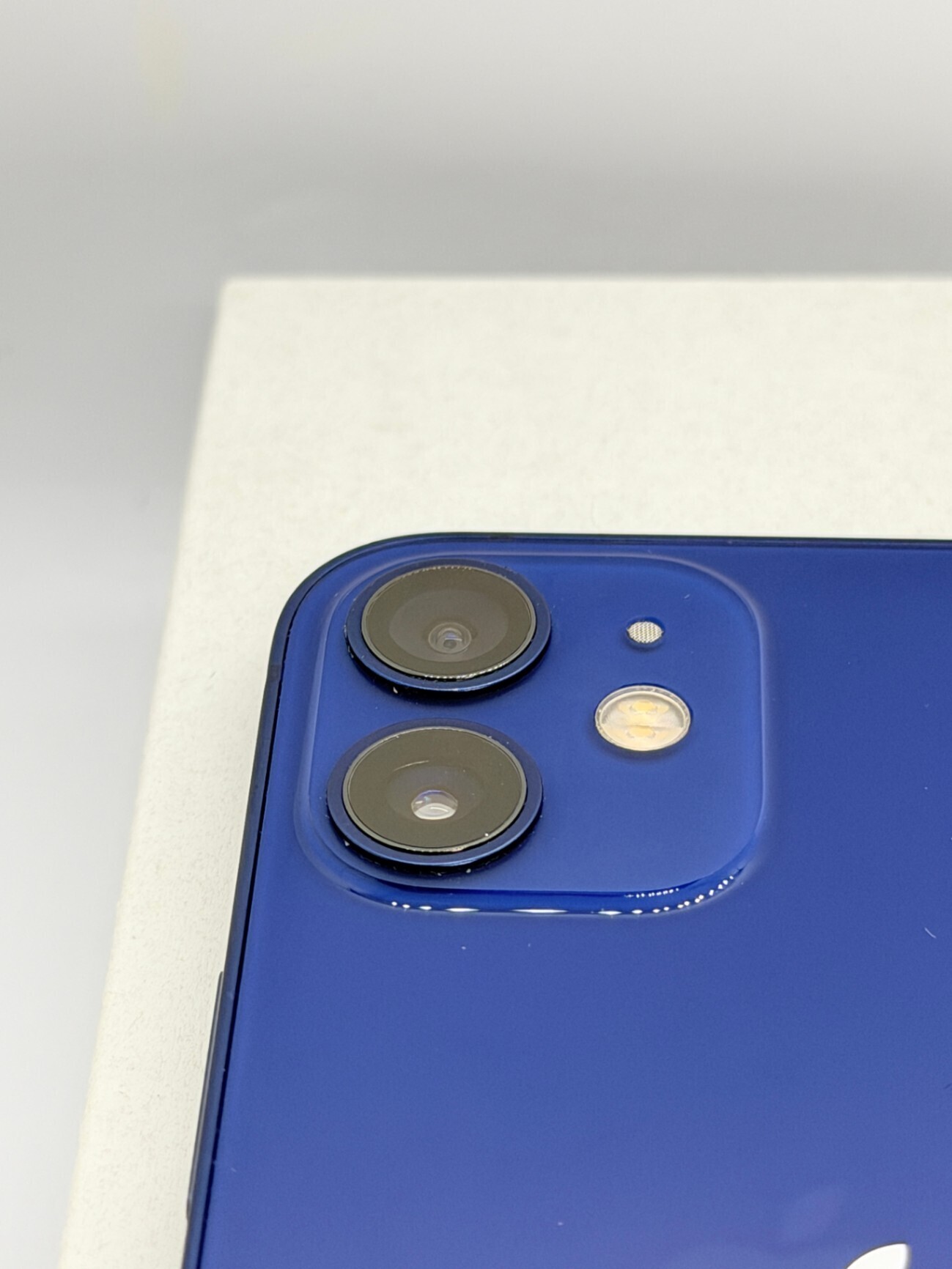【美品/BT100%】iPhone 12 mini 128 GB SIMフリー BT100%】iPhone 12 mini 128GB ブルー AU版 SIMフリー #320｜リベ