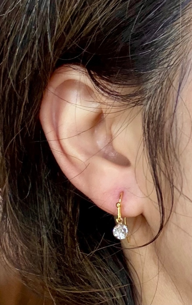 ハンドメイド【一粒クリアストーン フープピアス】
