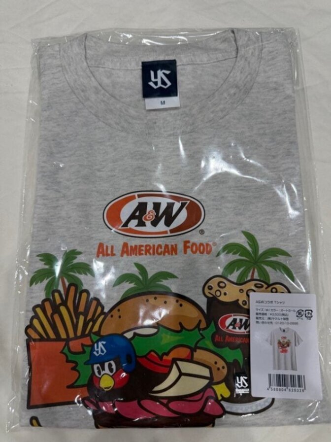【浦添限定】A&W ヤクルトスワローズ　コラボTシャツ Mサイズ