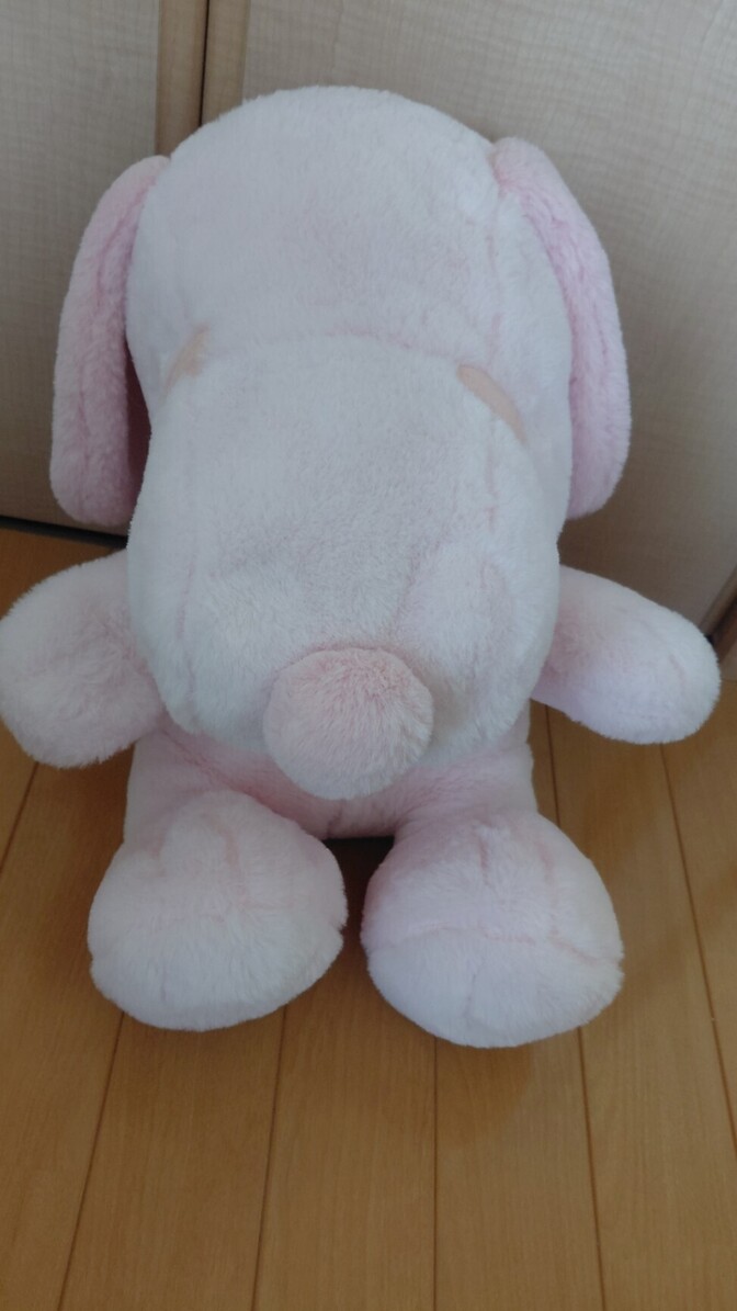 スヌーピーぬいぐるみ　ピンク