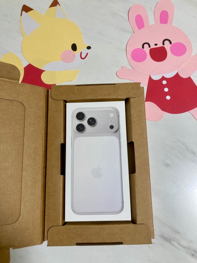 最新モデル iPhone 17 Pro Max 256GB Apple シルバー 国内版SIMフリー
