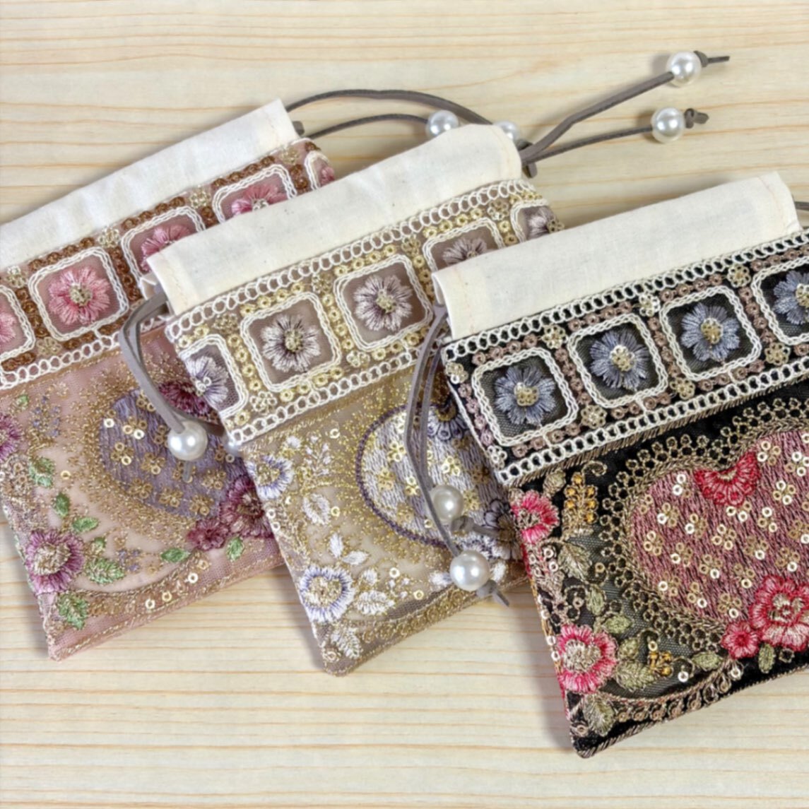 インド刺繍リボン🎀巾着 藤色｜リベシティフリーマーケット