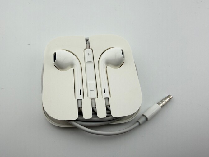 ✨️1点限り✨️Apple純正 イヤホン オーディオプラグタイプ