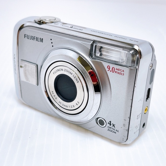 FUJIFILM FinePix A900 コンパクトデジタルカメラ 富士フイルム