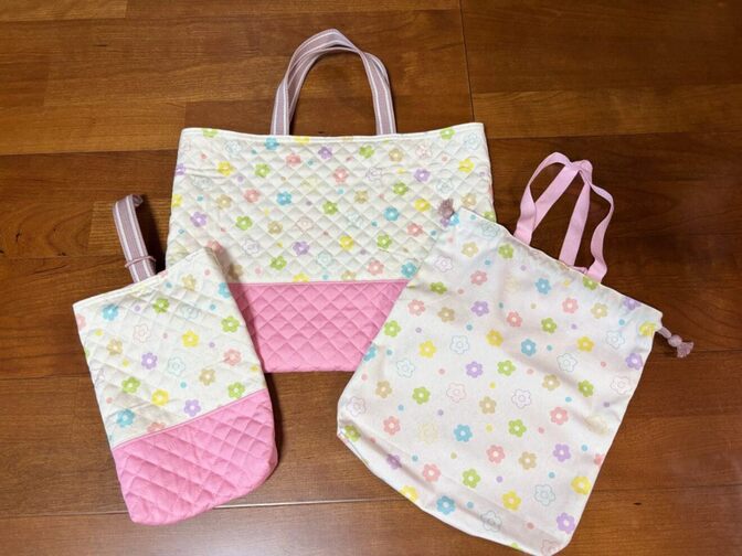 【ハンドメイド】入園入学3点セット パステル小花×ピンク レッスンバッグ・上履き入れ・体操服袋