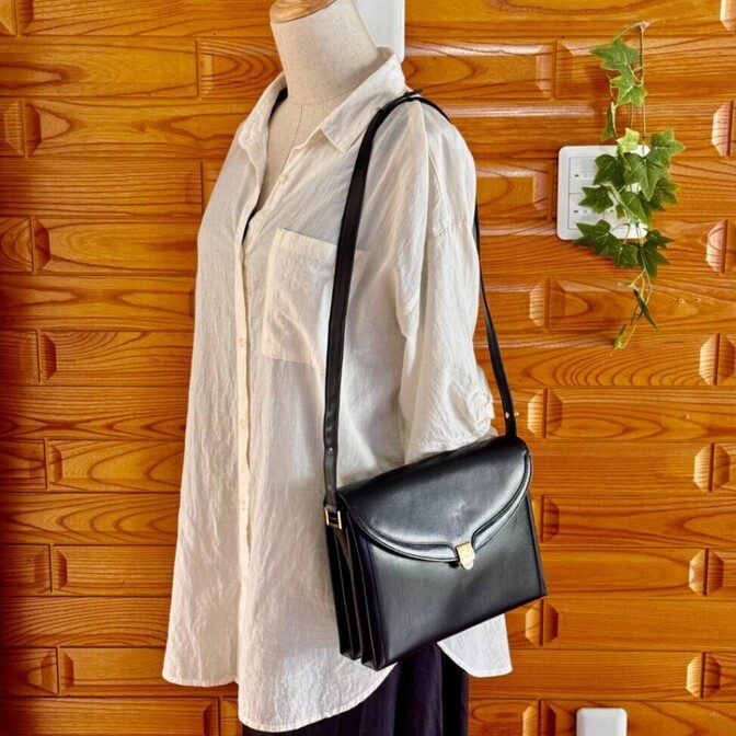 BALLY カーフレザー 2wayバッグ ダークネイビー Bロゴ ショルダー ハンド