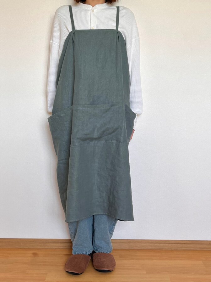 【ハンドメイド・受注制作】リネン100%エプロン かすみグリーン／カフェ・サロン・製菓のお仕事にも