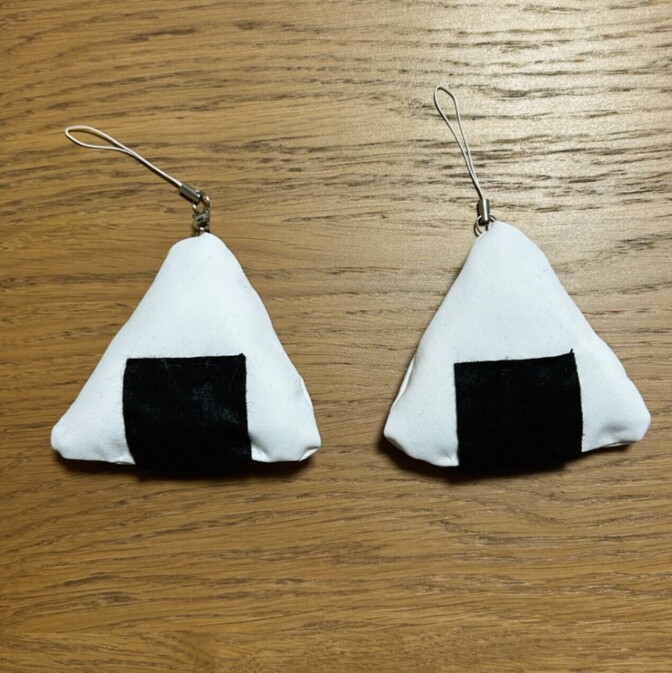 【ハンドメイド】おにぎりストラップ 2個セット