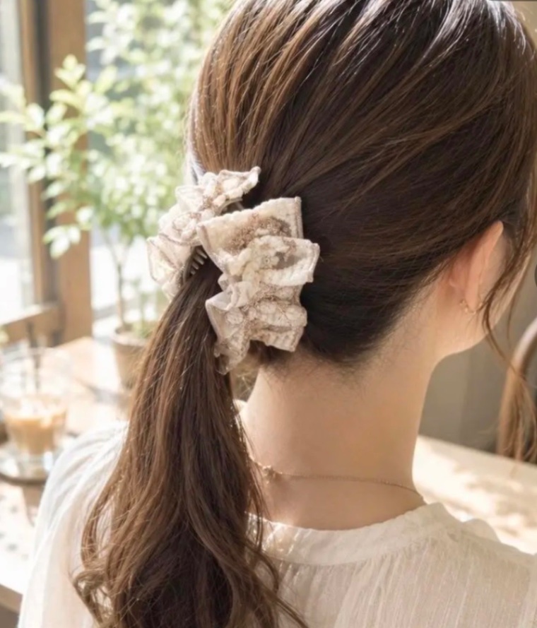 大人可愛いリボン半月アーチバナナクリップ☆インド刺繍リボン×スエード調リボン 大人可愛いリボン半月アーチバナナクリップ☆インド刺繍リボン
